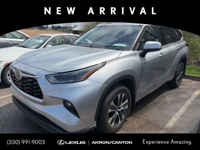 Used 2021 Toyota Highlander XLE