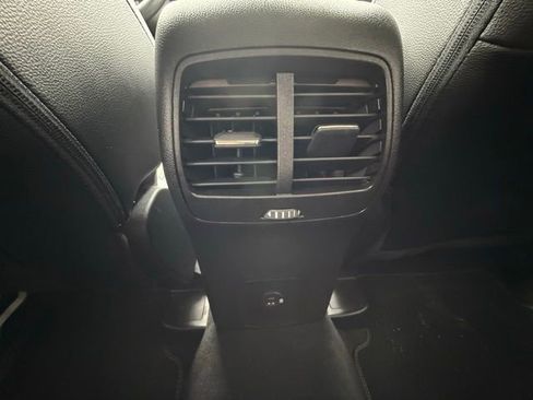 Used 2022 Ford Escape Titanium w/ Titanium Elite Package image 19