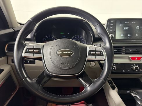 Used 2021 Kia Telluride S image 24