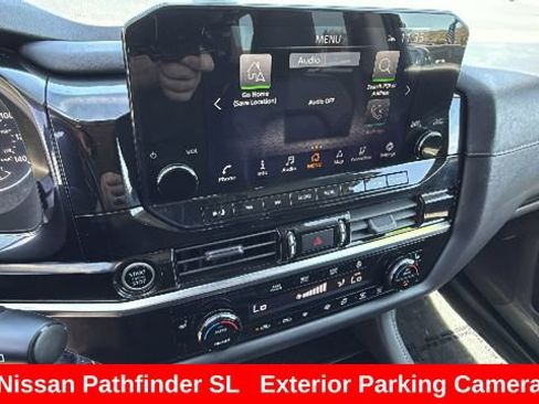 Certified 2023 Nissan Pathfinder SL AWD/4WD image 15