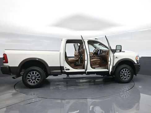 Used 2024 RAM 2500 Limited w/ Towing Technology Group AWD/4WD image 71