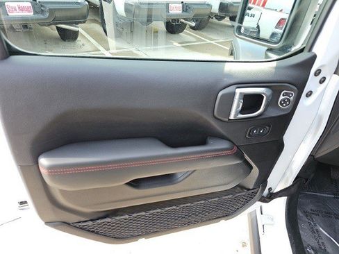 Used 2021 Jeep Wrangler Unlimited Rubicon image 21