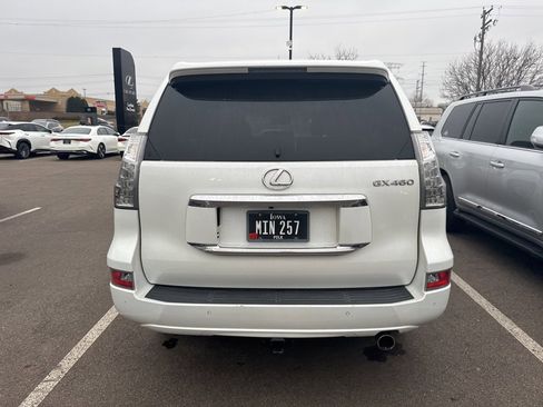 Used 2019 Lexus GX 460 image 12