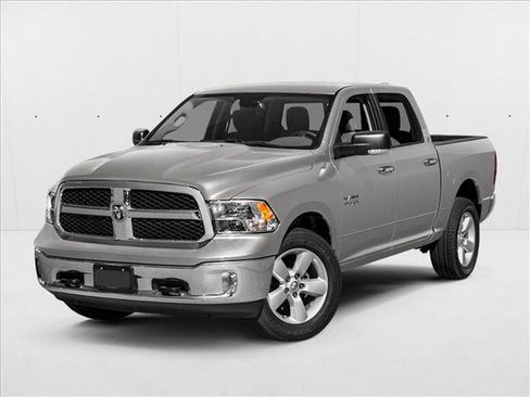 Used 2017 RAM 1500 Classic SLT AWD/4WD image 1