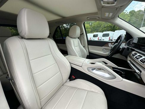Used 2024 Mercedes-Benz GLE 350 4MATIC image 23