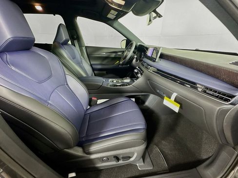 New 2026 INFINITI QX60 Sport w/ Dark Cargo Package image 38