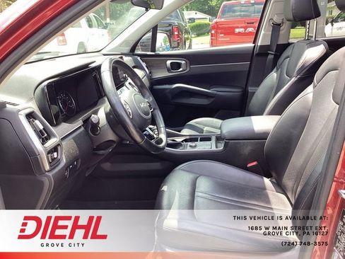 Used 2022 Kia Sorento S w/ Panoramic Sunroof Package AWD/4WD image 19
