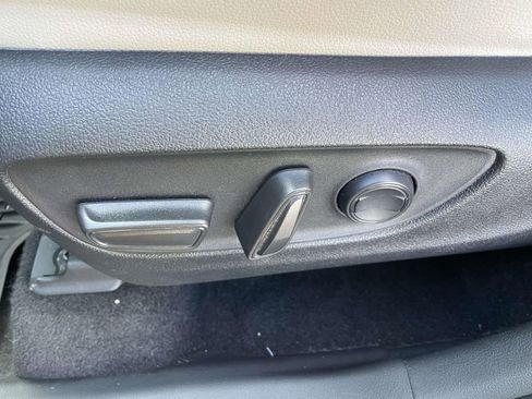 Used 2024 Toyota Grand Highlander XLE image 14