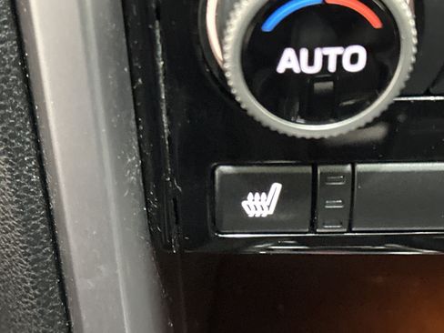 Used 2020 Subaru Ascent Limited w/ Technology Package image 42