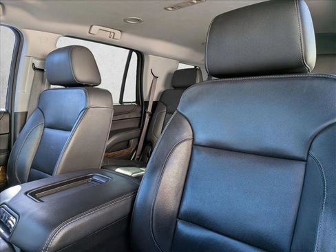 Used 2020 Chevrolet Tahoe LT image 14