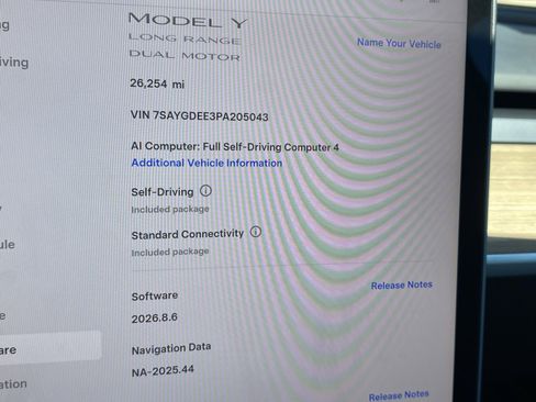 Used 2023 Tesla Model Y Long Range AWD/4WD image 12