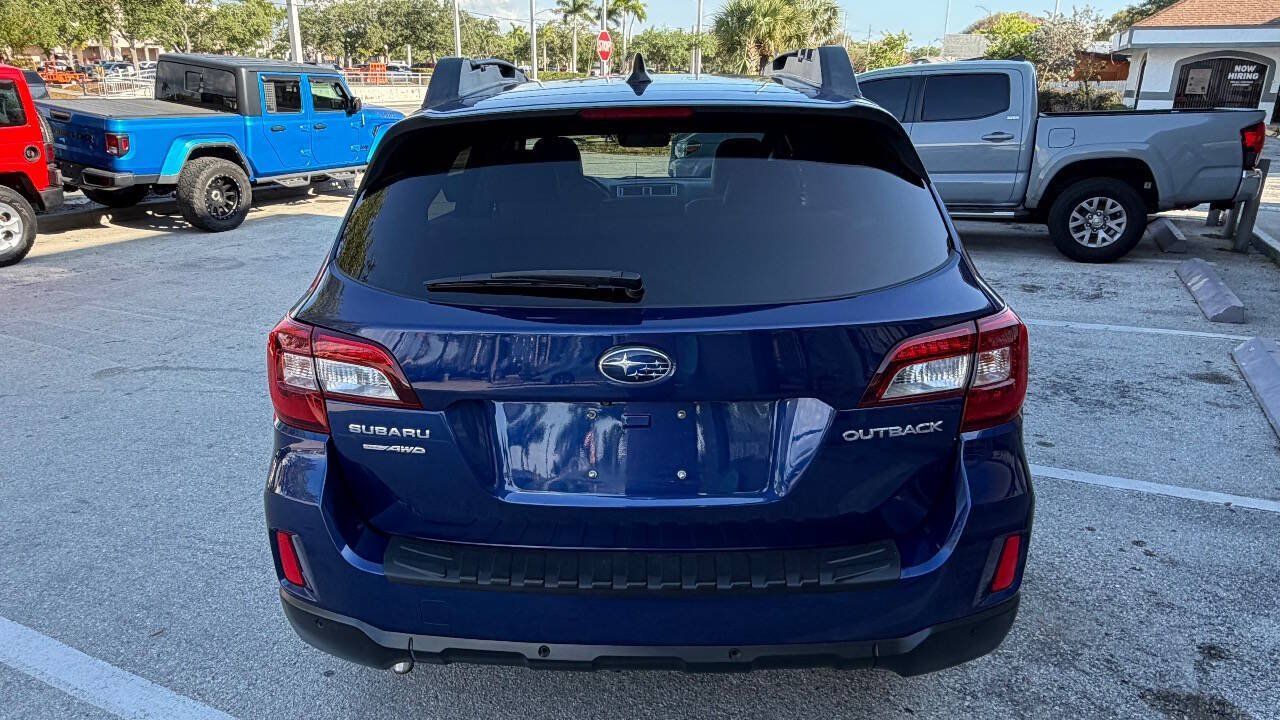 Used 2017 Subaru Outback 2.5i Limited AWD/4WD image 6