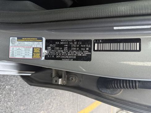 Certified 2022 Kia Forte LXS w/ LXS Technology Package FWD image 30