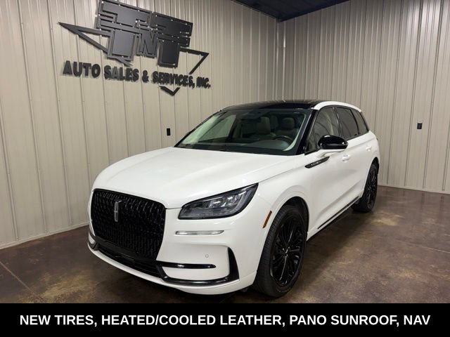 Used 2024 Lincoln Corsair AWD w/ Equipment Group 101A image 1