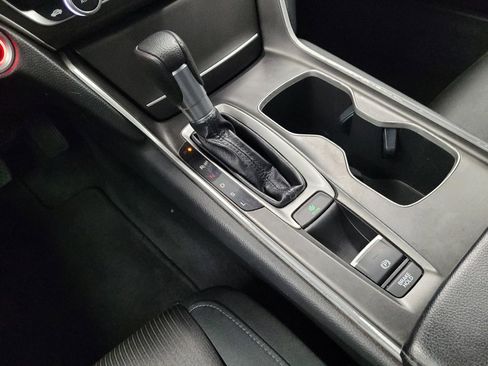 Used 2018 Honda Accord LX image 26