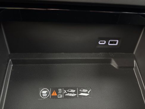 New 2026 GMC Yukon AT4 w/ LPO, Floor Liner Package image 29