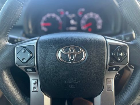 Used 2021 Toyota 4Runner SR5 Premium w/ Moonroof Package RWD image 12