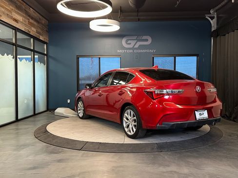 Used 2019 Acura ILX image 5