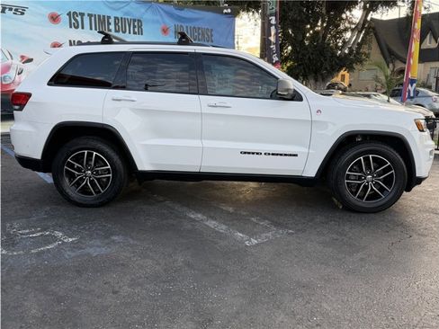 Used 2017 Jeep Grand Cherokee Trailhawk w/ Trailhawk Luxury Group image 59