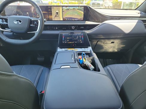 New 2026 INFINITI QX80 4WD w/ Sport Exterior Package image 14