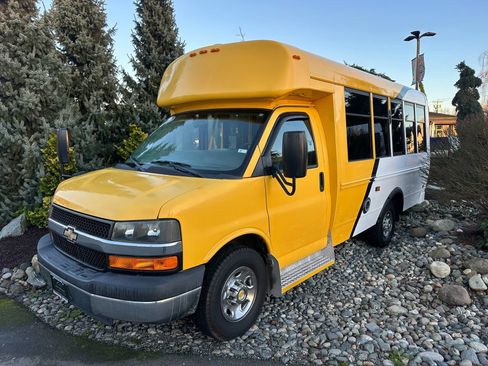 Used 2014 Chevrolet Express 3500 RWD image 1