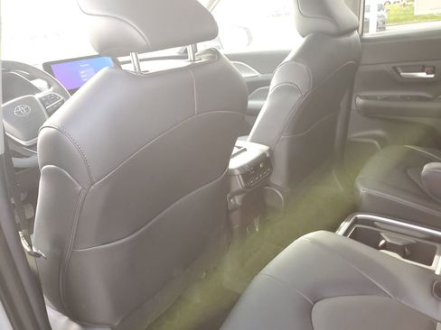 New 2026 Toyota Grand Highlander AWD image 15