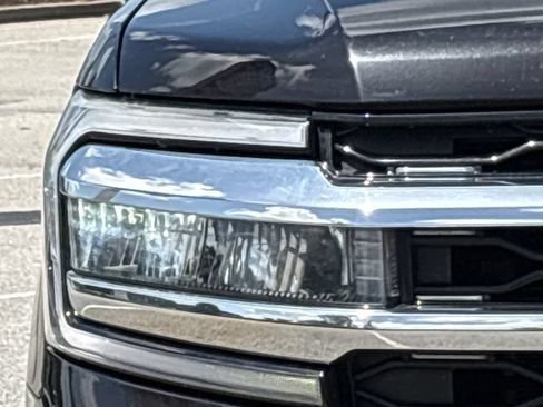 Used 2024 Ford Expedition Max Limited RWD image 38