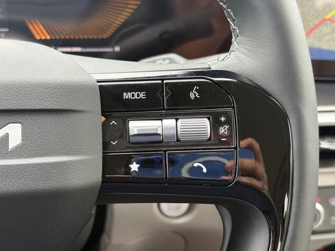 New 2026 Kia Sorento S image 28