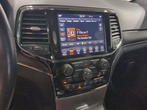 Used 2021 Jeep Grand Cherokee Limited w/ Quick Order Package 28K 80th AWD/4WD image 33