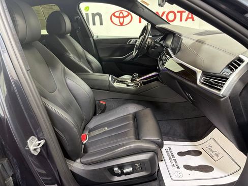 Used 2021 BMW X6 xDrive40i w/ M Sport Package AWD/4WD image 11