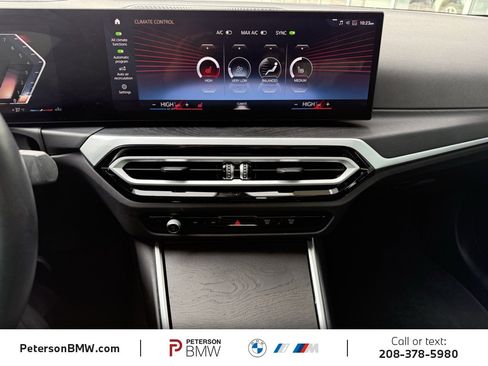 Used 2024 BMW 430i xDrive Coupe w/ Premium Package image 12