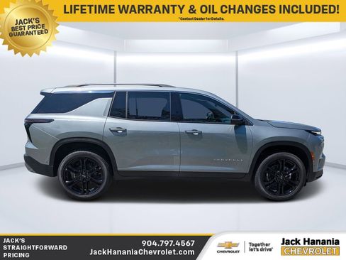 New 2026 Chevrolet Traverse LT w/ Enhanced Driving Package FWD image 2
