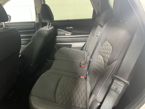 Used 2025 Nissan Pathfinder SV image 25