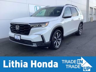 Used 2025 Honda Pilot Touring video 1