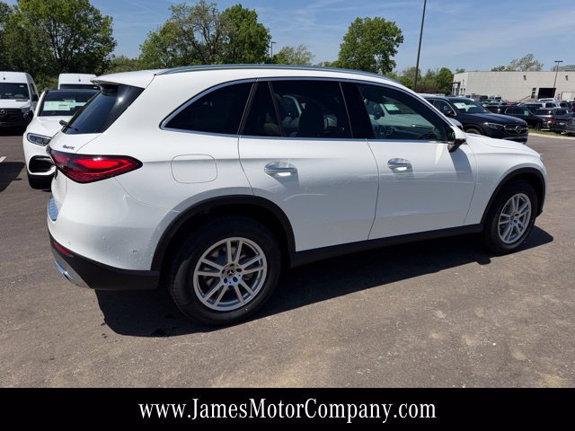 Used 2026 Mercedes-Benz GLC 300 4MATIC image 10