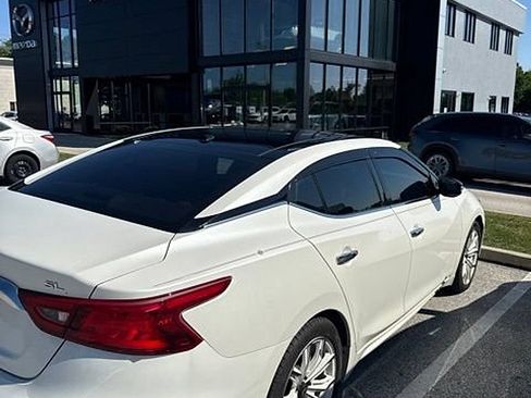 Used 2018 Nissan Maxima 3.5 SL FWD image 17