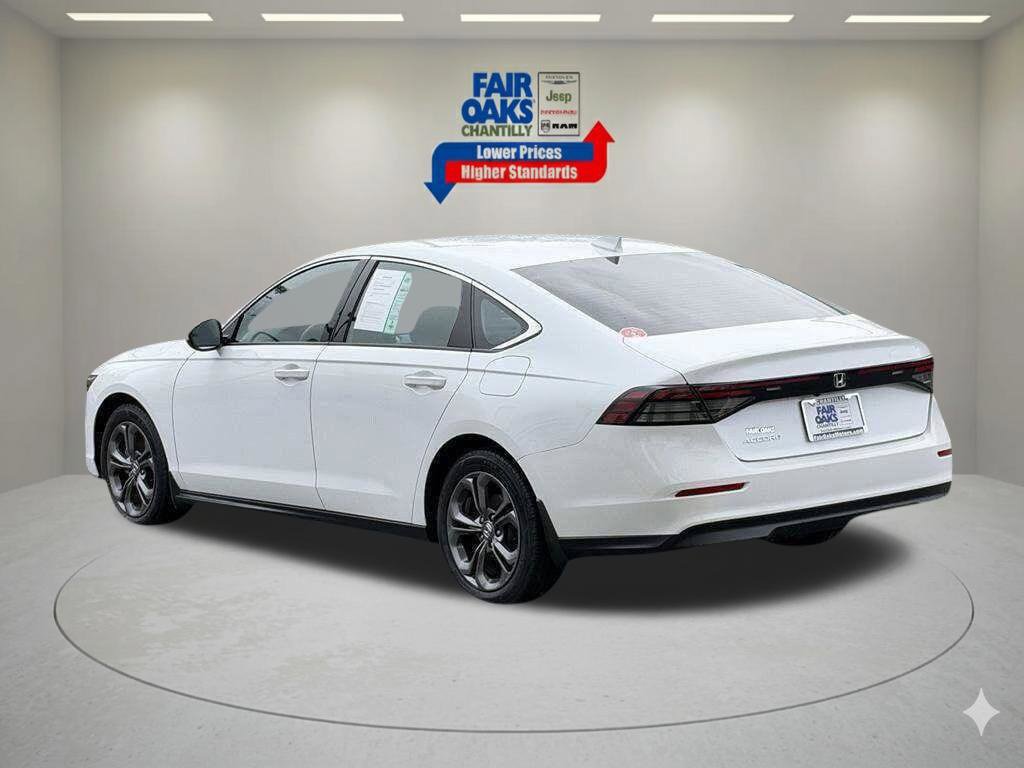 Used 2023 Honda Accord EX image 8