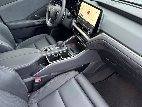 New 2026 Lexus TX 350 AWD image 14