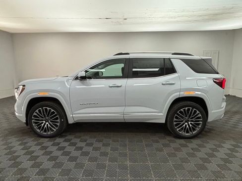 New 2026 GMC Terrain Denali w/ LPO, Floor Liner Package image 14