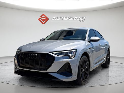 Used 2021 Audi e-tron Premium Plus w/ Premium Plus Package AWD/4WD image 8