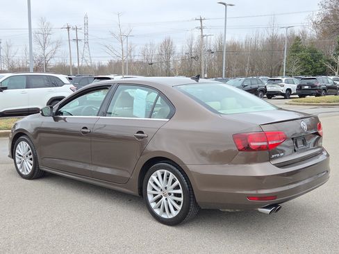 Used 2015 Volkswagen Jetta SE image 5