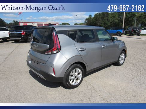 Used 2023 Kia Soul LX w/ Option Group 015 image 11