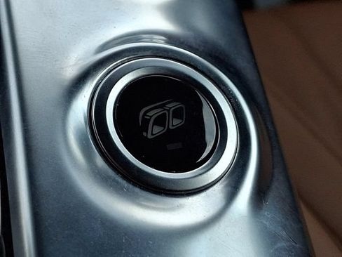 Used 2016 Mercedes-Benz AMG GT S image 15