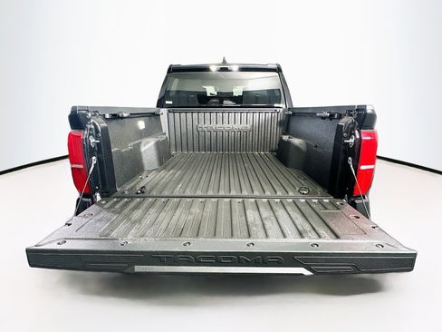 Used 2026 Toyota Tacoma SR5 RWD image 29