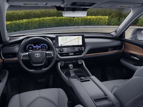 New 2026 Toyota Grand Highlander AWD image 19