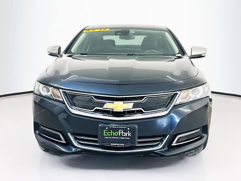Used 2014 Chevrolet Impala LTZ FWD image 2