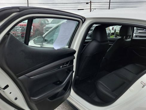 Used 2019 MAZDA MAZDA3 AWD Hatchback image 10