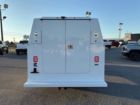 New 2025 Chevrolet Express 3500 w/ Power Convenience Package image 7