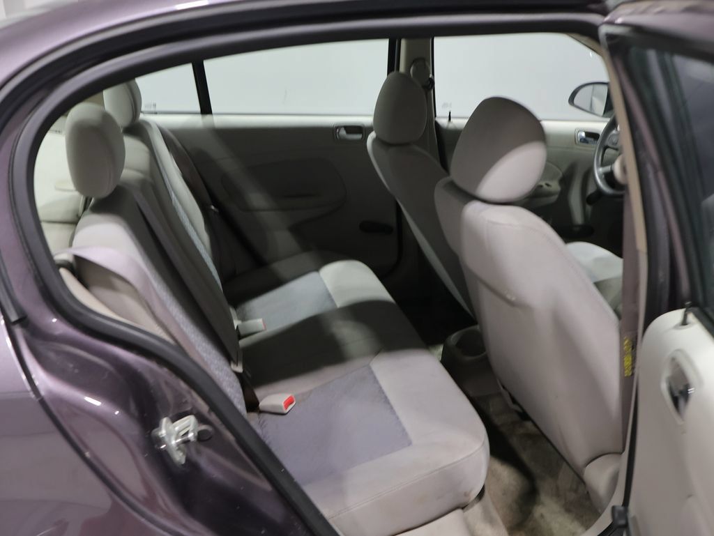 Used 2006 Chevrolet Cobalt LS FWD image 8
