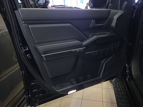 New 2026 Toyota 4Runner TRD Off-Road AWD/4WD image 17